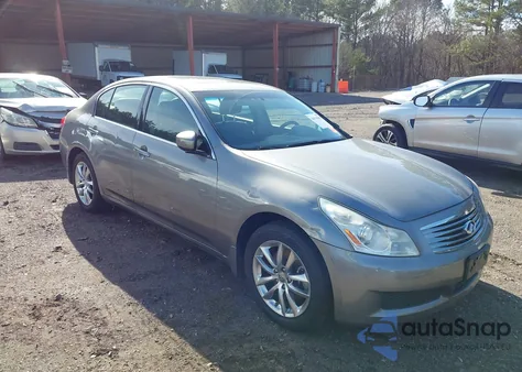 2009 Infiniti G37X из США, поврежденный, VIN JNKCV61F69M052709